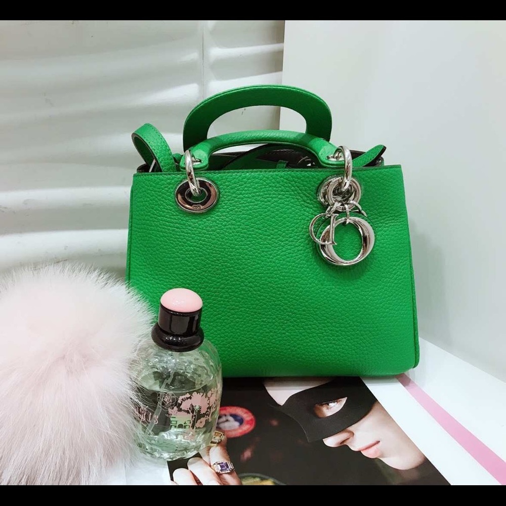 Dior diorissimo small shoulder bag